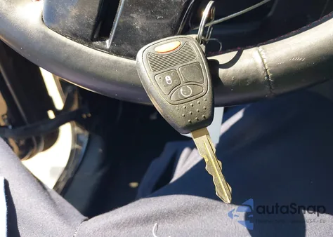 2012 Jeep Wrangler Unlimited Sahara z USA, uszkodzony, nr VIN 1C4HJWEG4CL272742